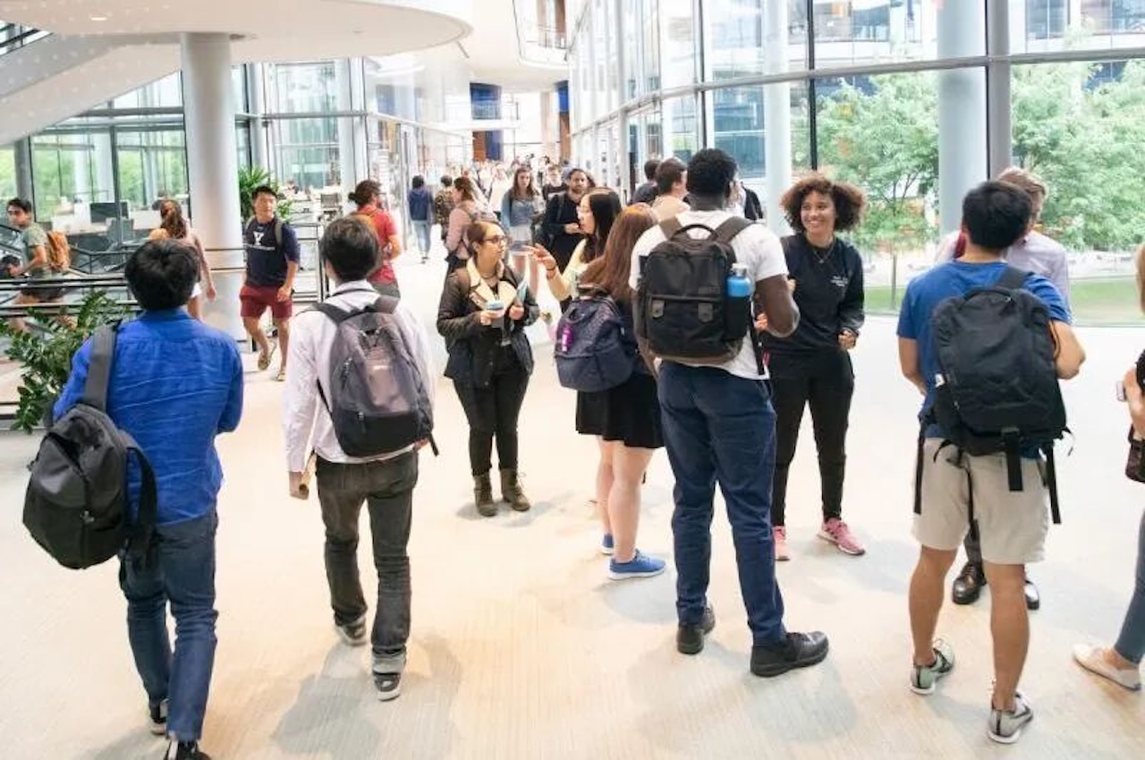 耶鲁管理学院招生助理院长亲赴上海“指点”申请技巧 Yale SOM Shanghai Reception